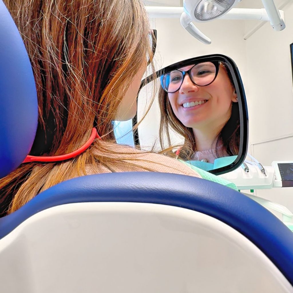 Faccette Dentali 1 FACCETTE - faccette dentali a Pisa
